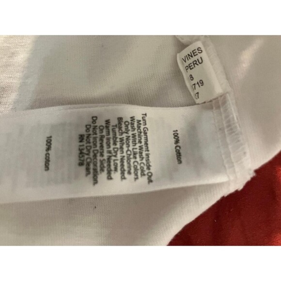 Vineyard Vines Youth Size 16 Happy New Year Long Sleeve T-Shirt Pink Whale - Picture 10 of 11